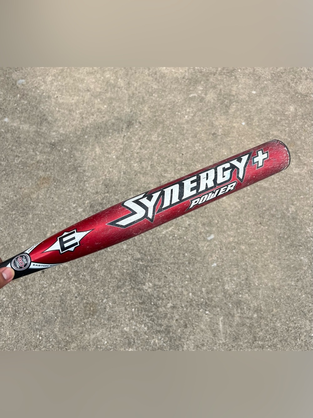Easton Synergy Power Plus Scn12bh Brett Helmer 34” 28oz Slowpitch Softball Bat